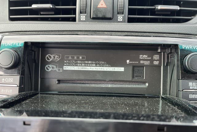2011 Toyota Mark X JDM car for sale — photo 17 of 25