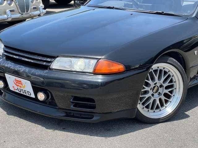 1990 Nissan Skyline JDM car for sale — photo 11 of 20