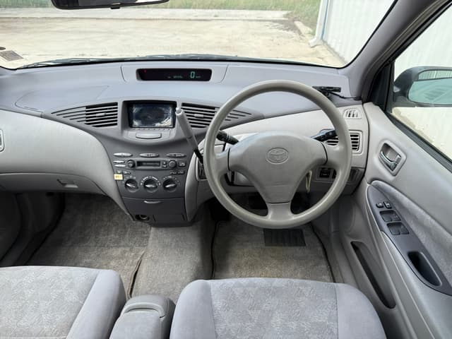 1998 Toyota Prius JDM car for sale — photo 20 of 21