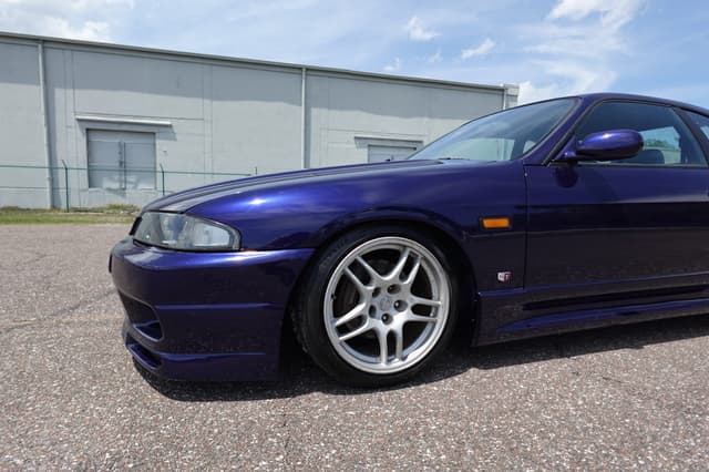 1997 Nissan Skyline JDM car for sale — photo 12 of 17