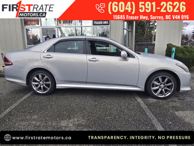 2009 Toyota Crown JDM car for sale — photo 9 of 20