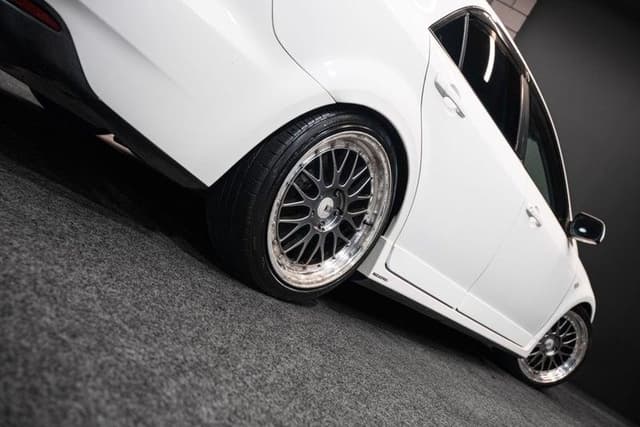 2006 Mazda Atenza JDM car for sale — photo 14 of 19