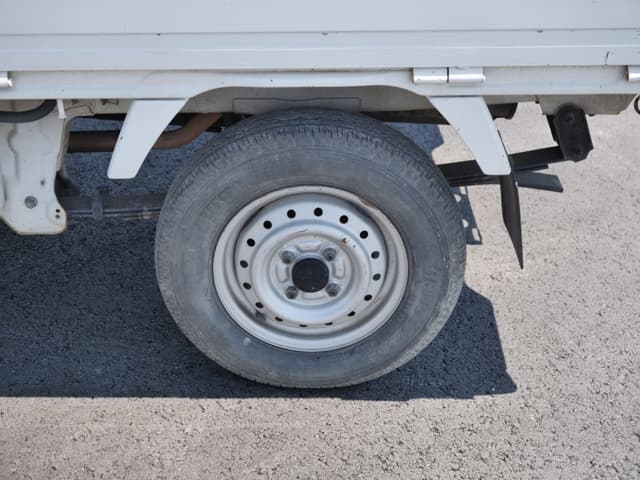 2002 Suzuki Carry JDM car for sale — photo 19 of 25