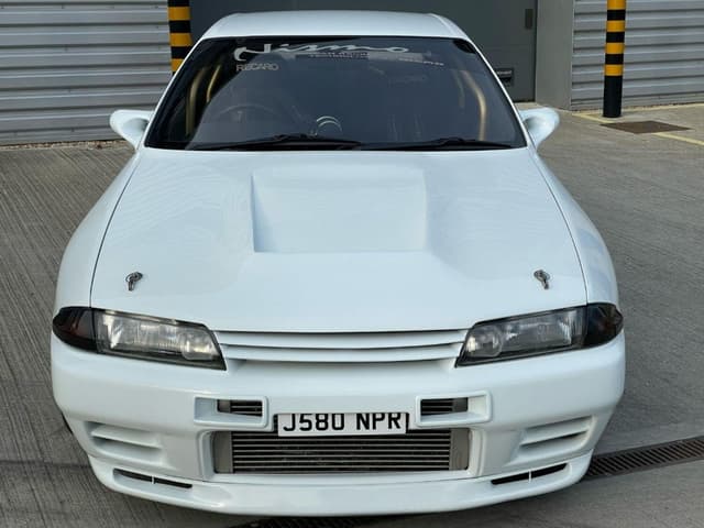 1991 Nissan Skyline JDM car for sale — photo 7 of 25