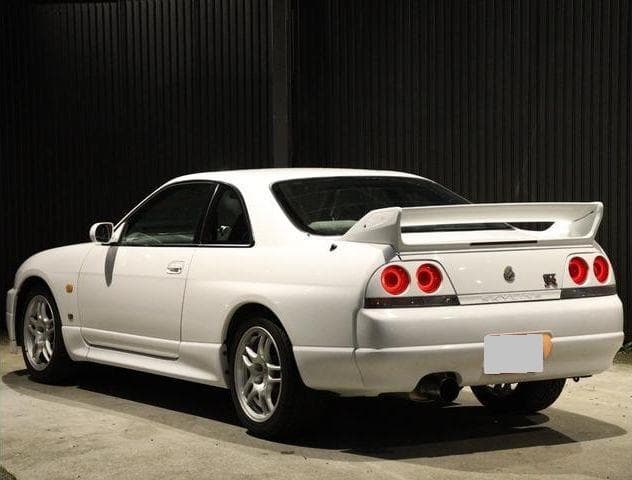 1996 Nissan Skyline JDM car for sale — photo 4 of 19