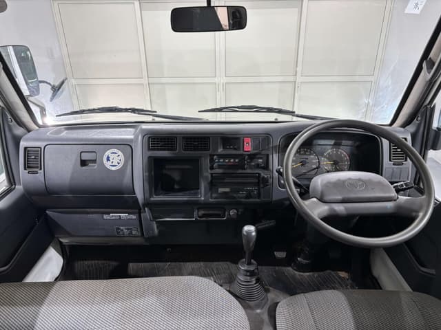 1997 Toyota Toyoace JDM car for sale — photo 8 of 25