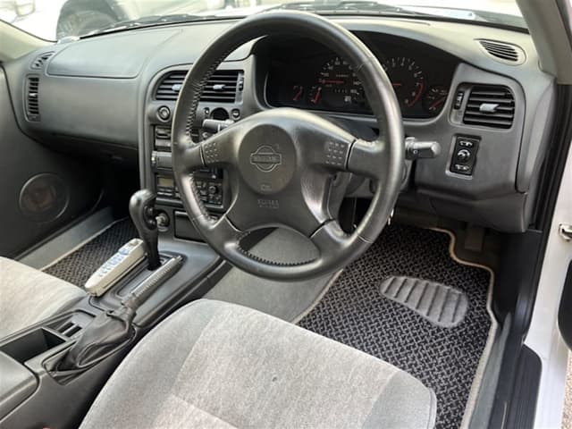 1997 Nissan Skyline JDM car for sale — photo 10 of 17