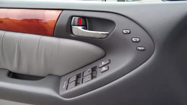 2000 Lexus Gs JDM car for sale — photo 11 of 17