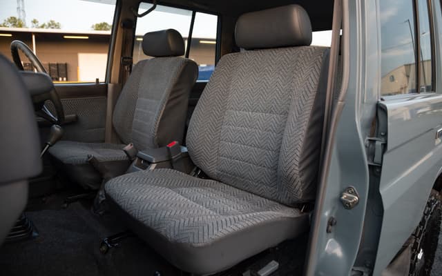 1995 Toyota Land Cruiser JDM car for sale — photo 13 of 17