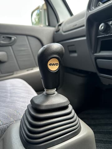 2000 Suzuki Every JDM car for sale — photo 24 of 25
