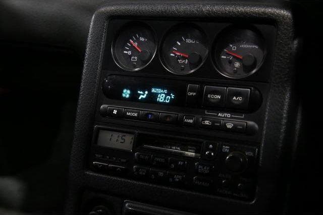 1993 Nissan Skyline JDM car for sale — photo 22 of 25
