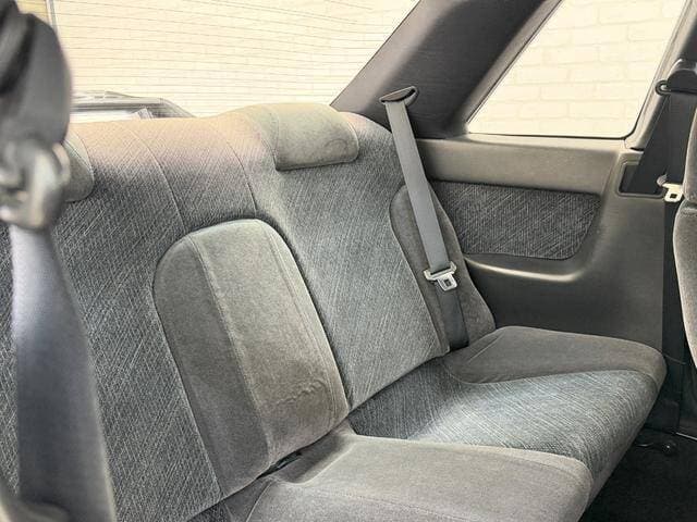 1991 Nissan Skyline JDM car for sale — photo 11 of 18