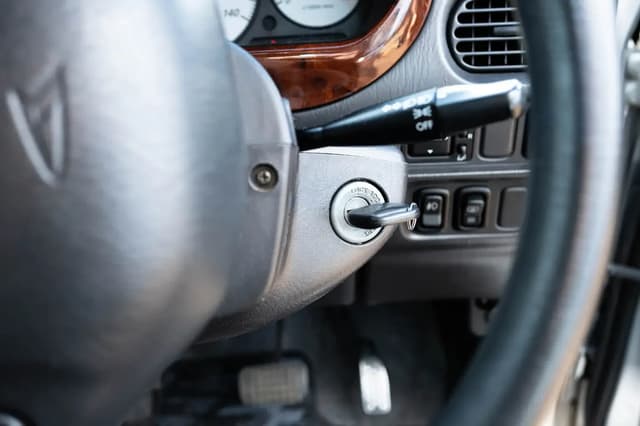 2000 Daihatsu Move JDM car for sale — photo 9 of 10