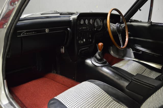 1970 Mazda Cosmo JDM car for sale — photo 13 of 24
