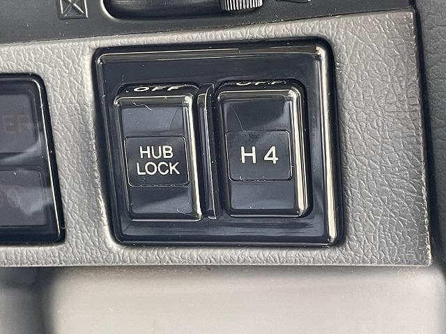 1994 Toyota Land Cruiser Prado JDM car for sale — photo 20 of 22