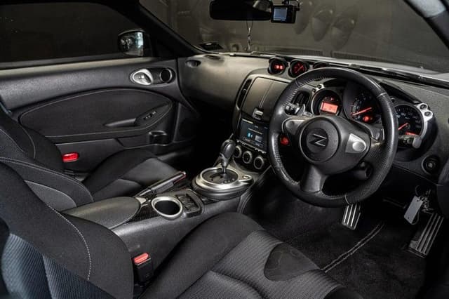 2009 Nissan Fairlady Z JDM car for sale — photo 20 of 20