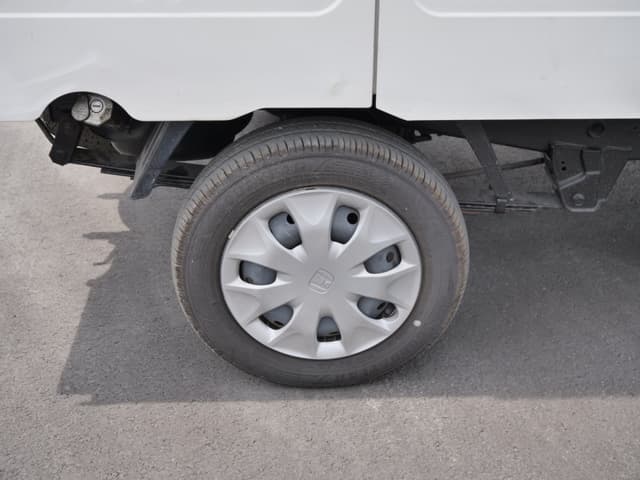 2001 Mitsubishi Minicab JDM car for sale — photo 23 of 25