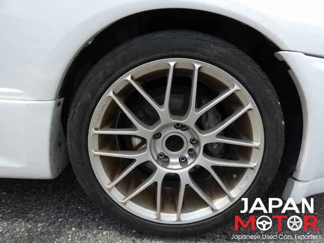 1992 Nissan Skyline JDM car for sale — photo 6 of 10