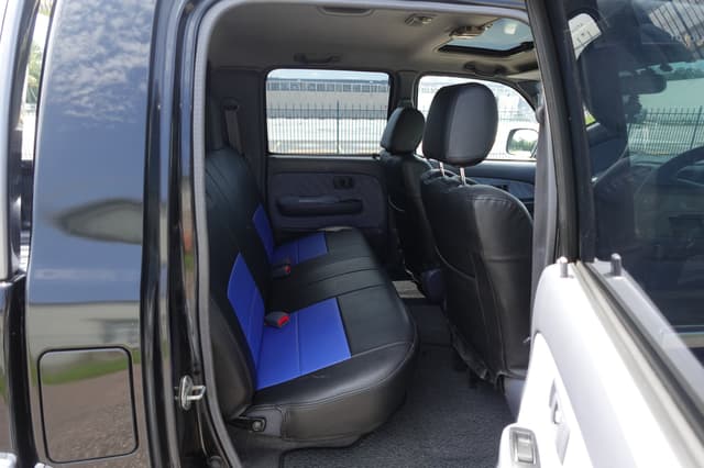 2000 Toyota Hilux JDM car for sale — photo 15 of 18