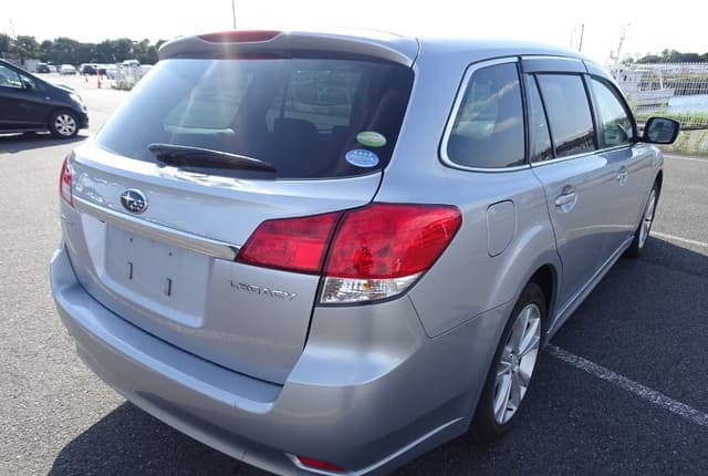 2011 Subaru Legacy JDM car for sale — photo 5 of 25