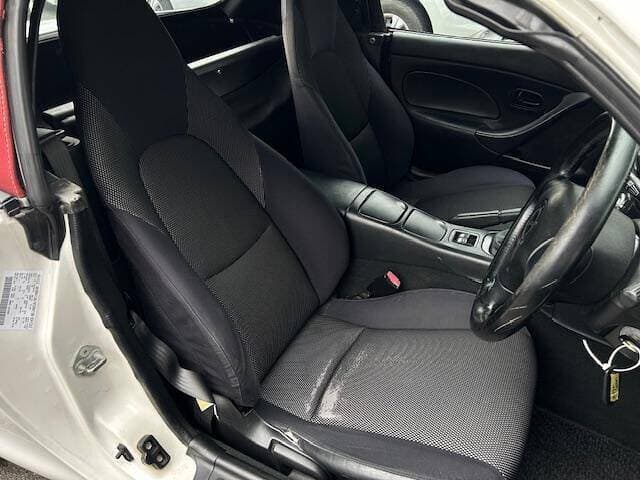 2000 Mazda Roadster (Eunos Roadster / MX-5) JDM car for sale — photo 10 of 12