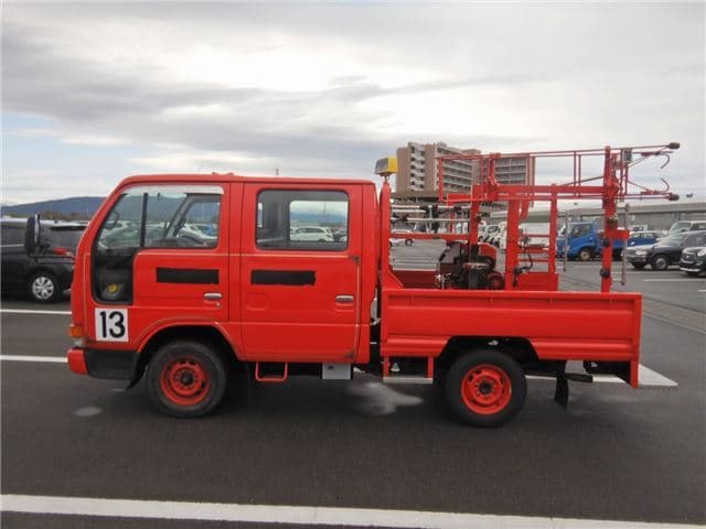 1997 Nissan Atlas JDM car for sale — photo 7 of 25