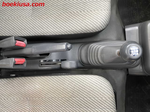 1996 Daihatsu Hijet JDM car for sale — photo 15 of 22