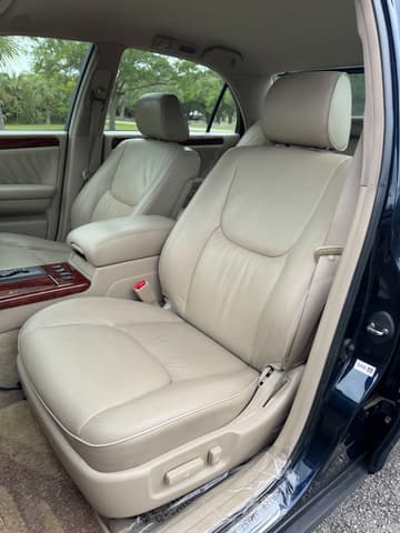 2000 Toyota Crown JDM car for sale — photo 18 of 25