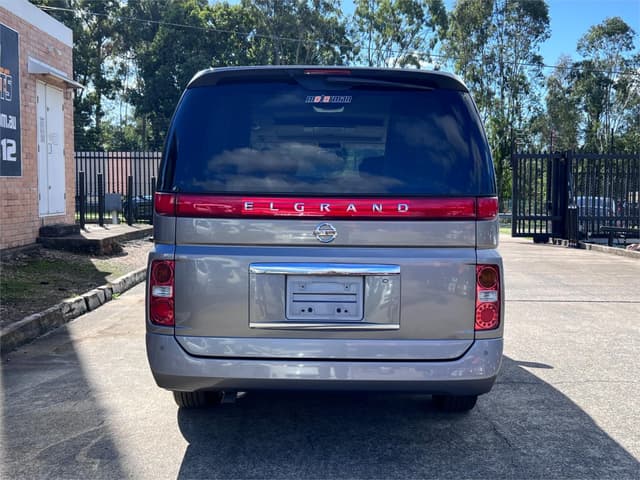 2008 Nissan Elgrand JDM car for sale — photo 7 of 16