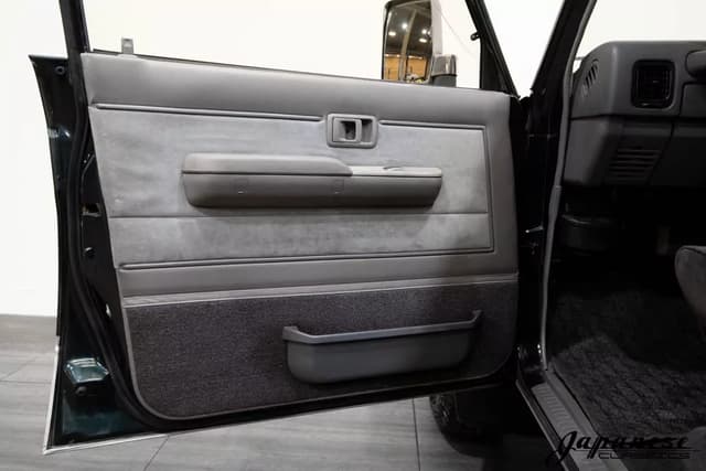 1994 Toyota Land Cruiser Prado JDM car for sale — photo 20 of 25