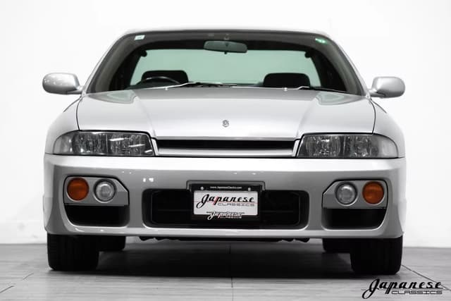 1997 Nissan Skyline JDM car for sale — photo 2 of 25