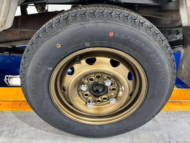1997 Mitsubishi Minicab JDM car for sale — photo 18 of 25