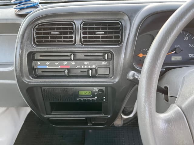 1999 Suzuki Carry JDM car for sale — photo 19 of 25