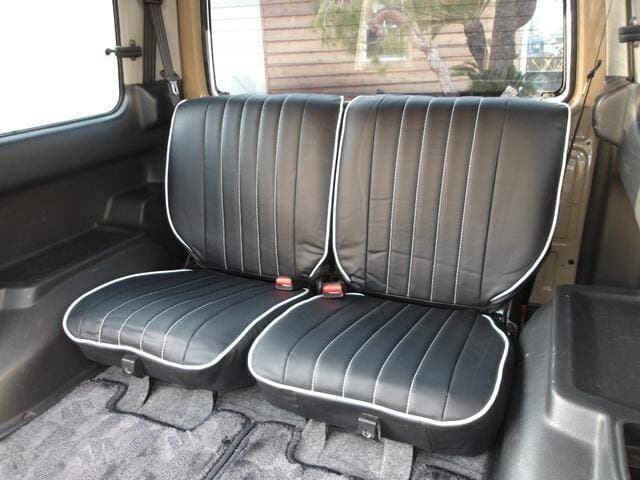 1995 Suzuki Jimny JDM car for sale — photo 12 of 20