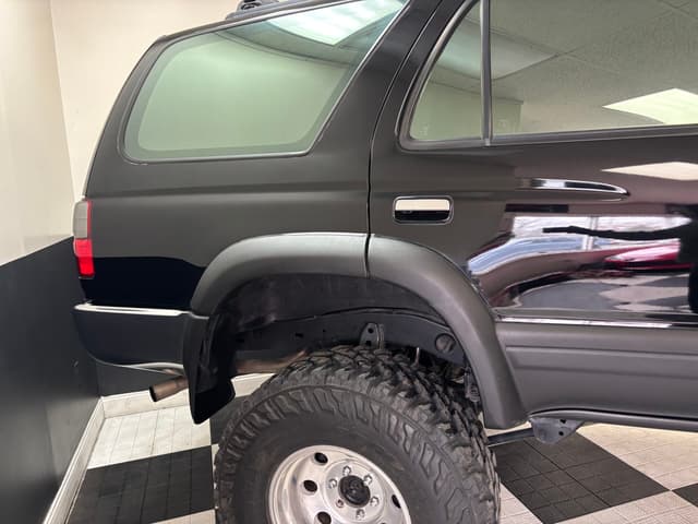 1999 Toyota Hilux JDM car for sale — photo 12 of 25