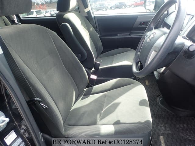 2011 Toyota Voxy JDM car for sale — photo 25 of 25