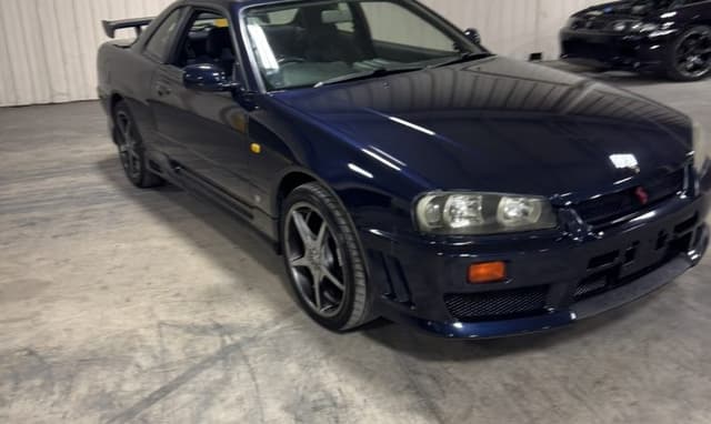 2000 Nissan Skyline JDM car for sale — photo 3 of 25