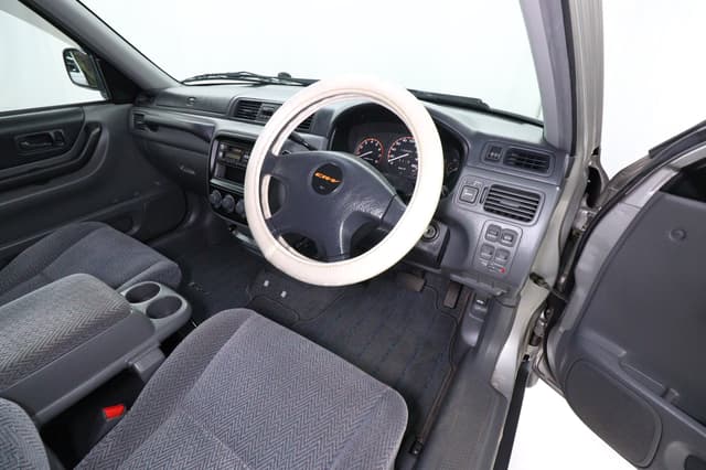1997 Honda CR-V JDM car for sale — photo 9 of 25