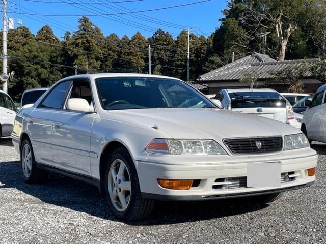 1998 Toyota Mark II JDM car for sale — photo 3 of 25