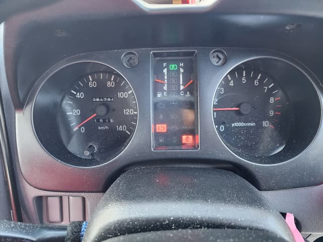 1995 Mitsubishi Pajero JDM car for sale — photo 7 of 10