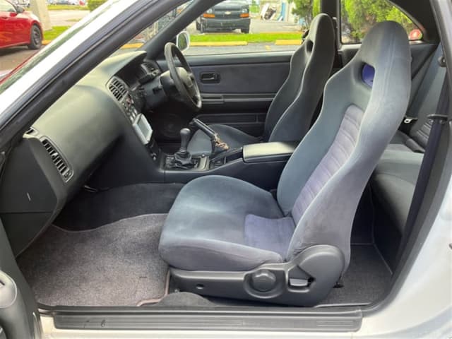 1995 Nissan Skyline JDM car for sale — photo 13 of 17