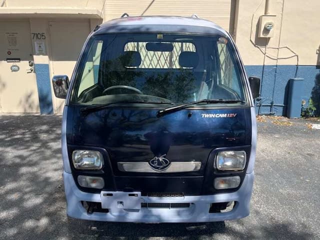 1997 Daihatsu Hijet JDM car for sale — photo 2 of 16