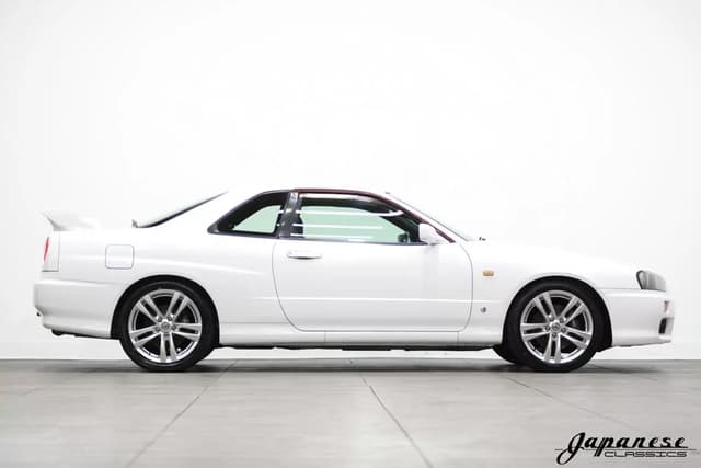 1999 Nissan Skyline JDM car for sale — photo 5 of 25