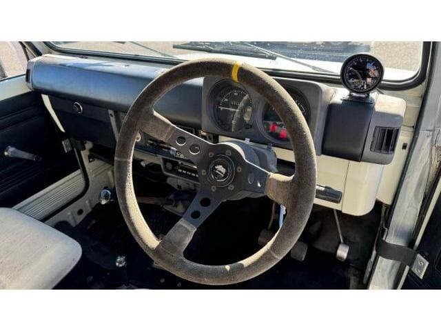 1984 Suzuki Jimny JDM car for sale — photo 5 of 20