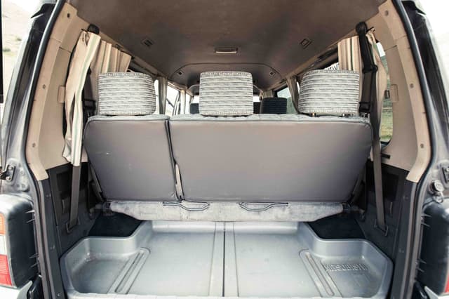 1992 Mitsubishi Delica JDM car for sale — photo 24 of 25