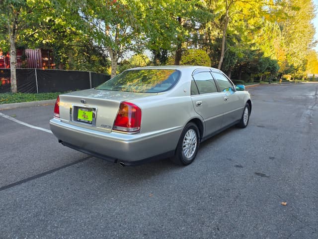 2000 Toyota Crown JDM car for sale — photo 3 of 14