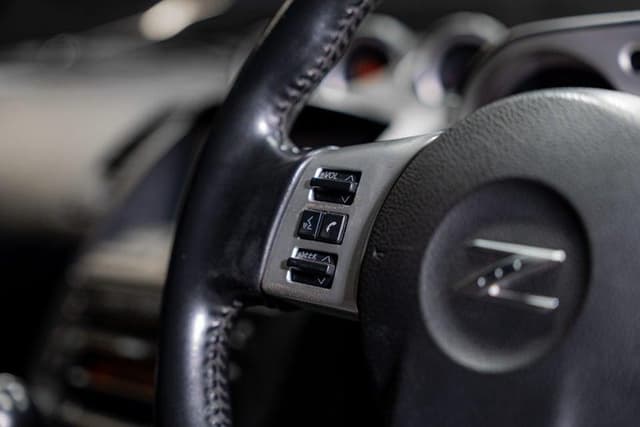 2007 Nissan Fairlady Z JDM car for sale — photo 12 of 15