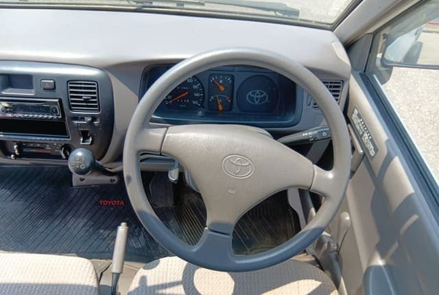 2002 Toyota Lite Ace JDM car for sale — photo 24 of 25