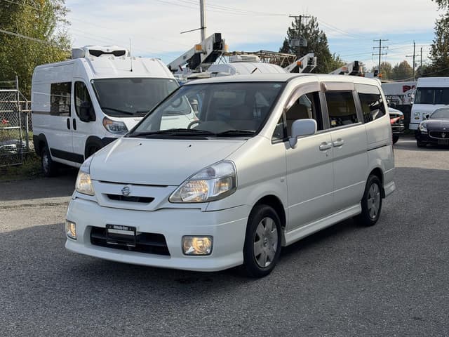 2005 Nissan Serena JDM car for sale — photo 3 of 19