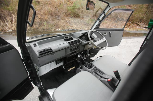 1990 Suzuki Carry JDM car for sale — photo 16 of 23
